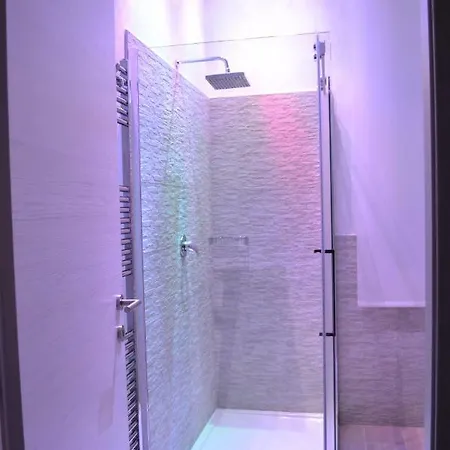 Diamond House لا سبيتسْيا