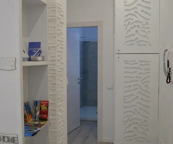 Diamond House 아파트