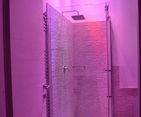 아파트 Diamond House